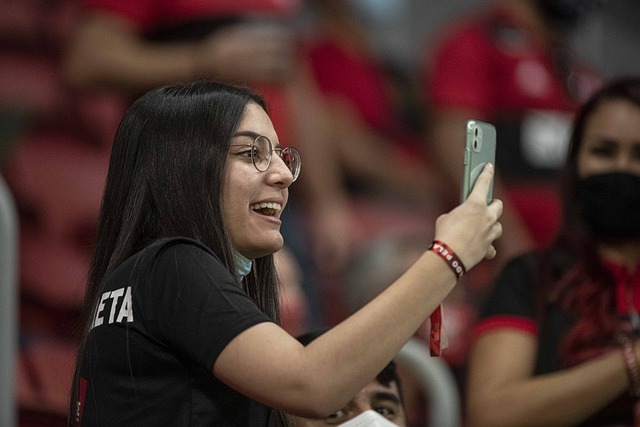 环境提供了 环境提供了