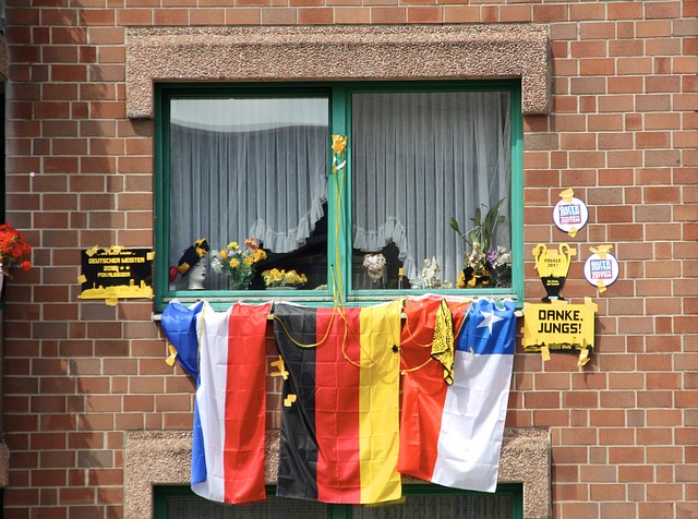 造自己的国 造自己的国